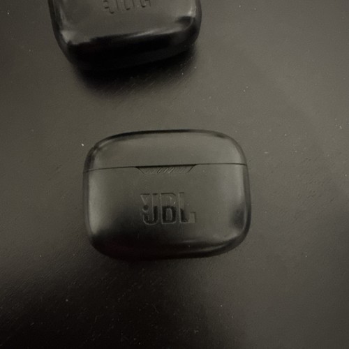 Charging case only - charging, tune
