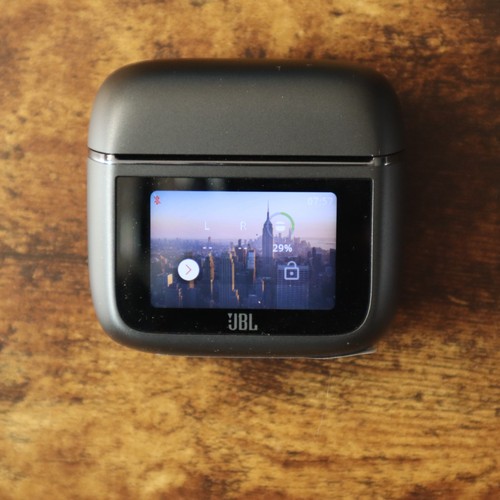 Jbl tour pro - pro, true