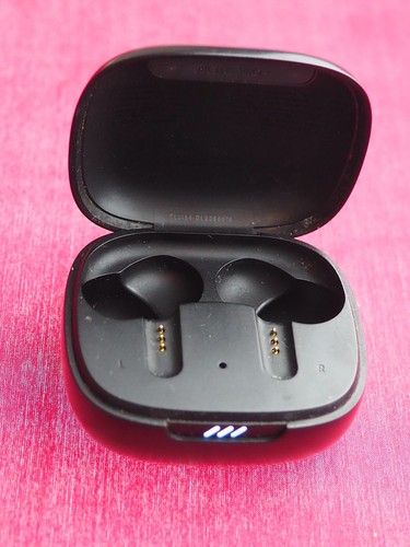 Jbl live pro - jbl, only