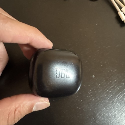 Jbl live pro - pro+, (charging